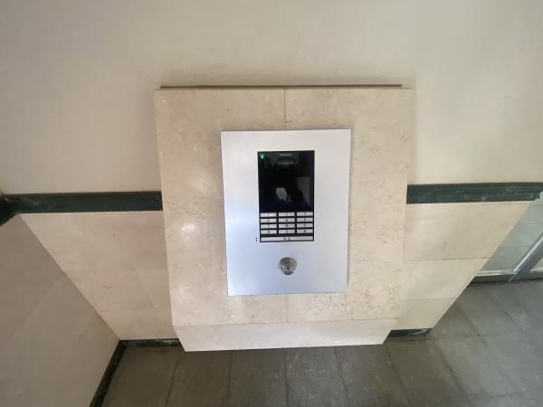 モナーク薬園台(エントランス)