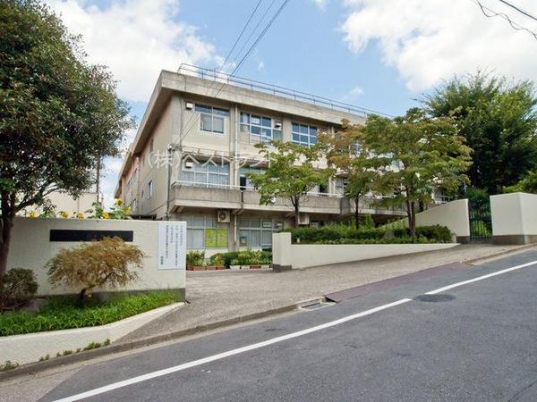 松戸市小金原4丁目の中古一戸建て(松戸市立根木内中学校)