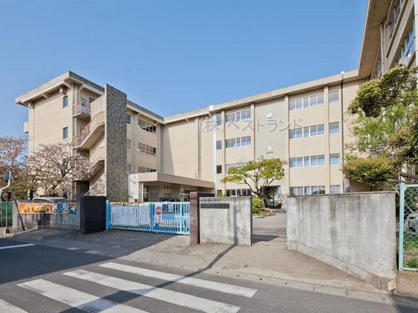 松戸市栄町３丁目の中古一戸建て(松戸市立古ケ崎小学校)