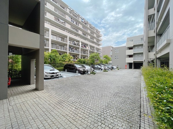 グランドメゾン西船橋(駐車場)