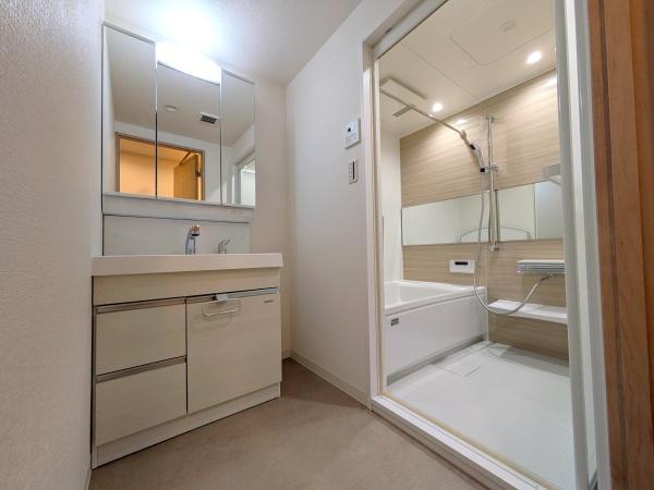 コープ野村夏見