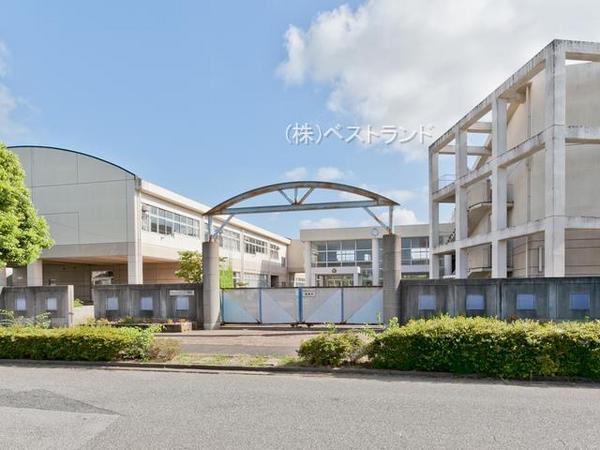 印西市小林大門下１丁目の中古一戸建て(印西市立小林小学校)
