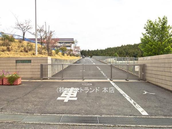 印旛郡栄町竜角寺台２丁目の中古一戸建て(栄町立竜角寺台小学校)