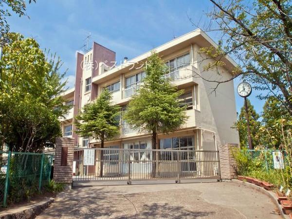 千葉市若葉区千城台西２丁目の中古一戸建て(千葉市立千城台西中学校)