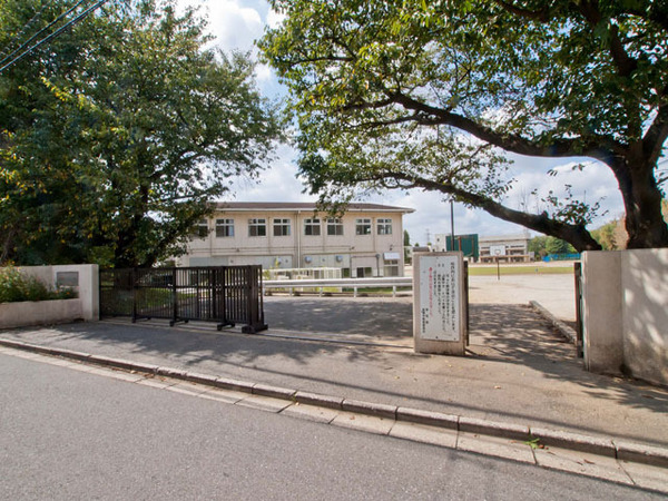 船橋市夏見台1丁目(船橋市立船橋中学校)