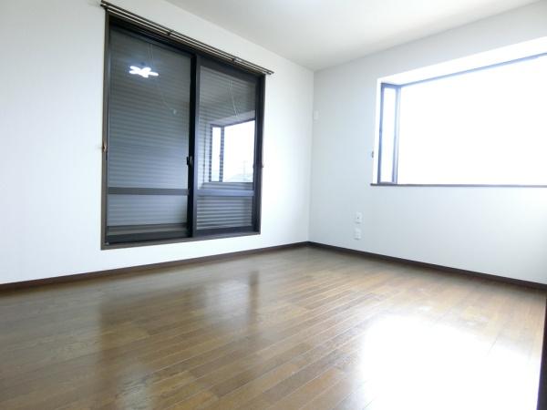 松戸市古ケ崎２丁目の中古一戸建て