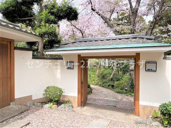鎌倉市鎌倉山1丁目の土地(ローストビーフの店 鎌倉山本店)