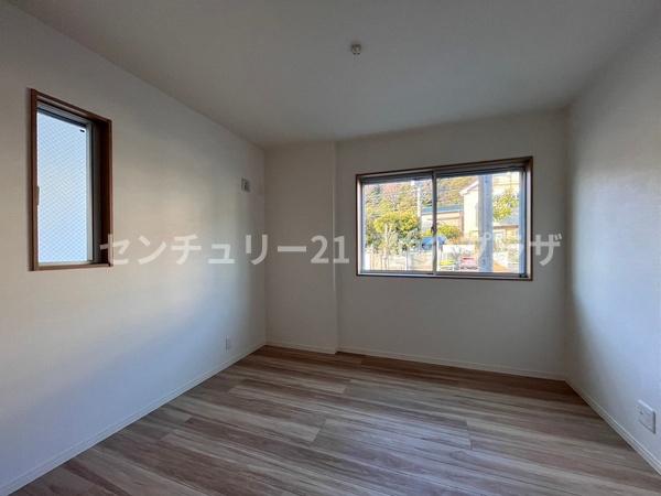 藤沢市鵠沼神明４丁目の中古一戸建て