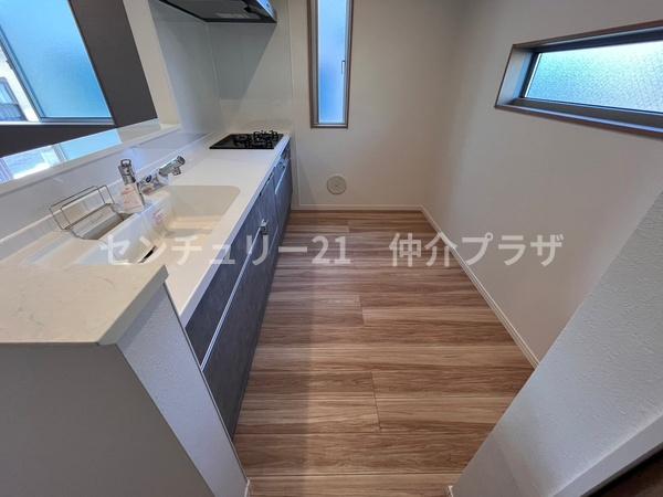 藤沢市鵠沼神明４丁目の中古一戸建て