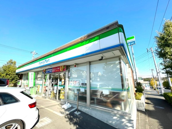 藤沢市大庭新築戸建全2棟1号棟(ファミリーマート大庭ライフタウン店)