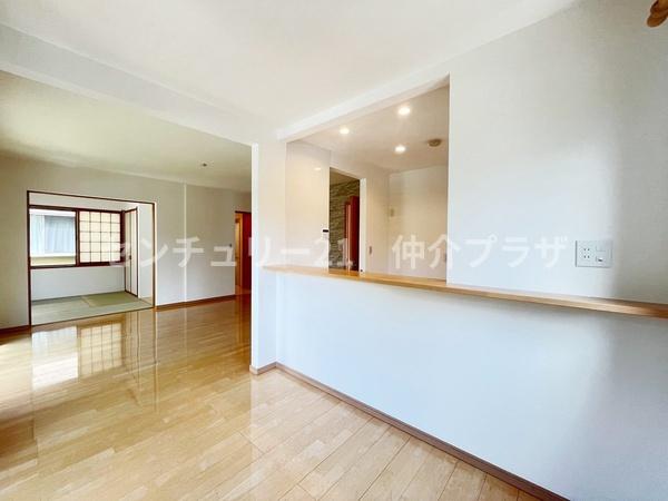 綾瀬市早川城山４丁目中古戸建