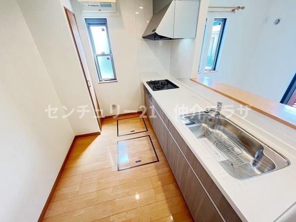綾瀬市早川城山４丁目中古戸建