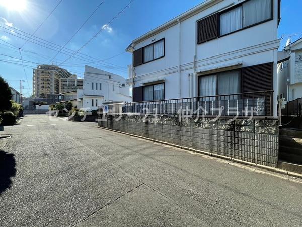 藤沢市本藤沢2丁目中古戸建