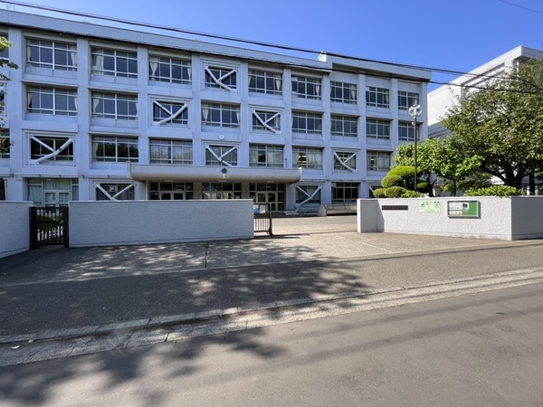 藤沢市石川6丁目新築戸建全2棟2号棟(市立秋葉台中学校)