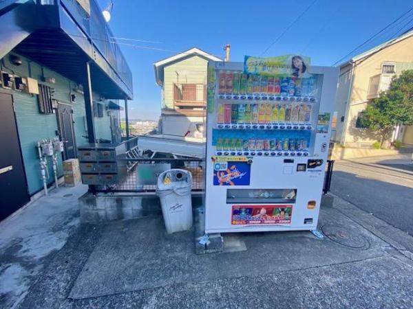 横浜市金沢区六浦東一棟アパート