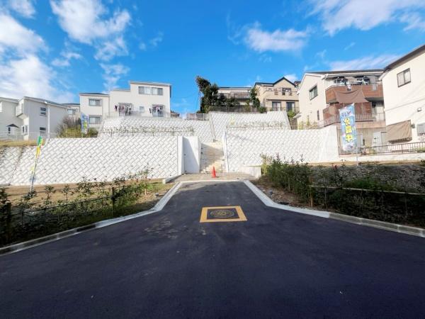 藤沢市善行坂２丁目の土地