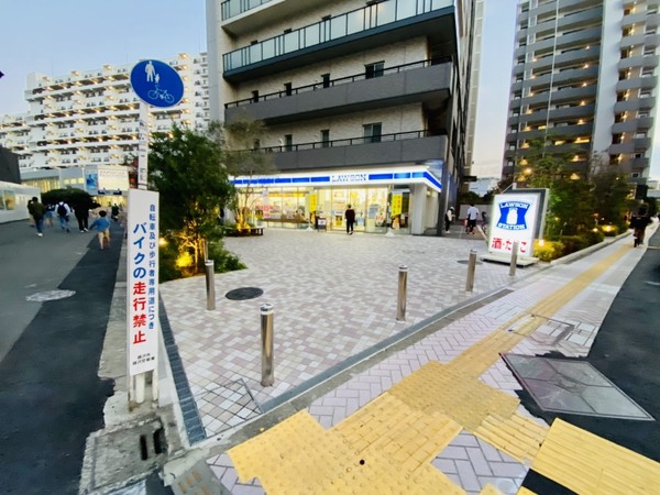 サングレイス湘南藤沢1番館(ローソン藤沢鵠沼店)