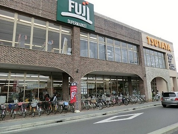 藤沢市打戻の土地(富士スーパー寒川店)