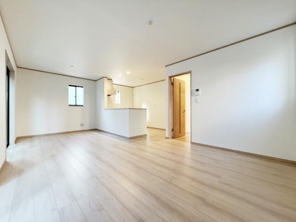 藤沢市本町４丁目新築戸建全１棟