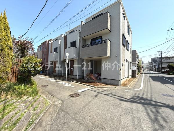 藤沢市湘南台５丁目新築戸建全３棟１号棟