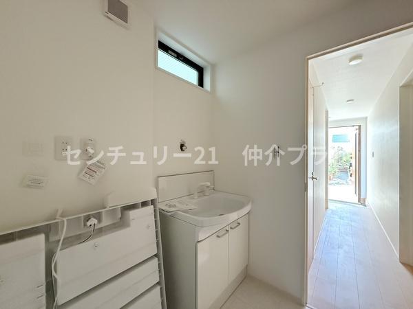 藤沢市湘南台５丁目新築戸建全３棟１号棟
