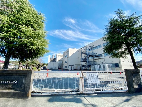 綾瀬市早川新築戸建全2棟1号棟(綾瀬市立綾西小学校)