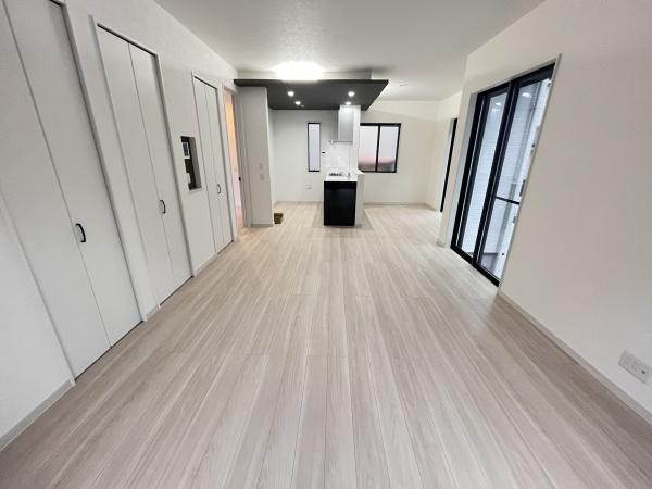 藤沢市本藤沢1丁目新築戸建全1棟