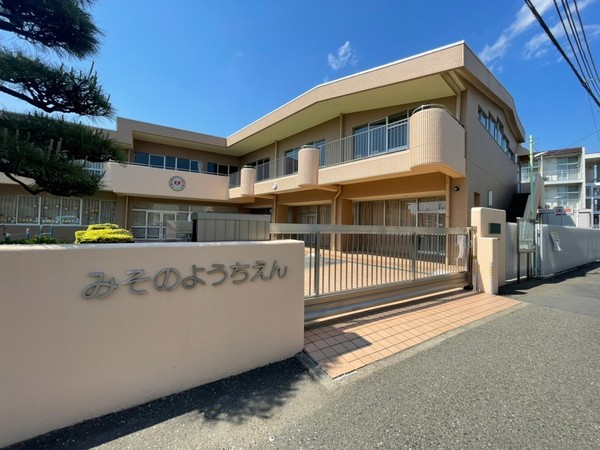 藤沢市本藤沢2丁目 新築戸建全2棟2号棟(聖園幼稚園)