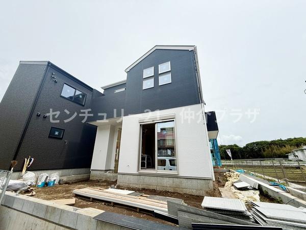 藤沢市石川　新築戸建　全３棟２号棟