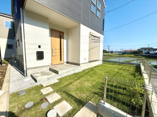 藤沢市石川　新築戸建　全３棟２号棟