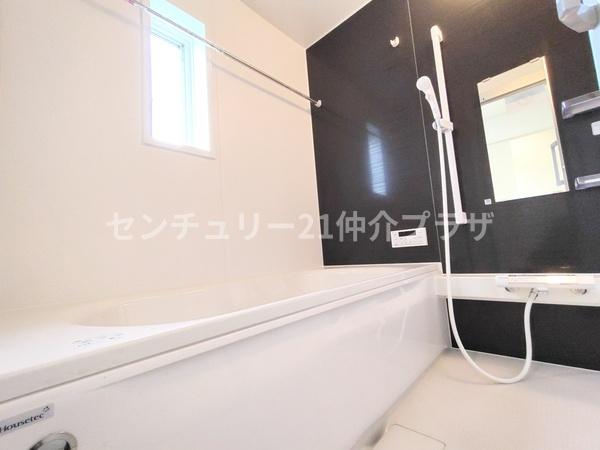 綾瀬市深谷中7丁目新築全2棟2号棟
