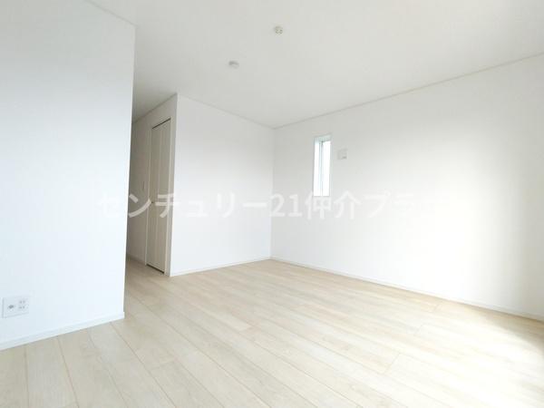綾瀬市深谷中7丁目新築全2棟2号棟