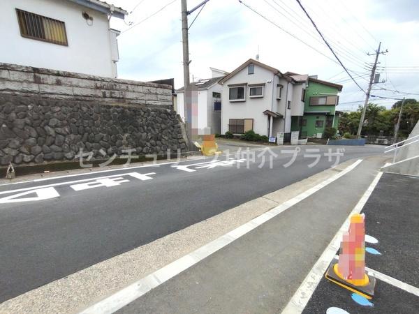 綾瀬市深谷中7丁目新築全2棟2号棟