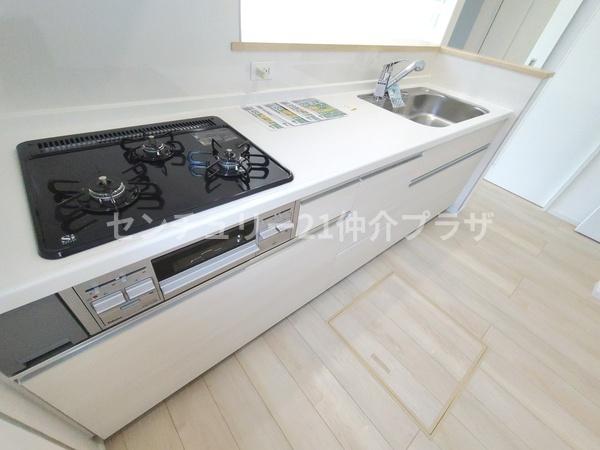 綾瀬市深谷中7丁目新築全2棟2号棟