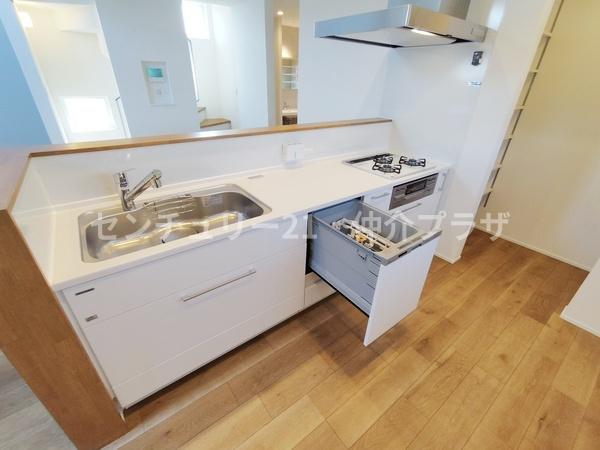 藤沢市城南1丁目新築戸建全2棟A棟
