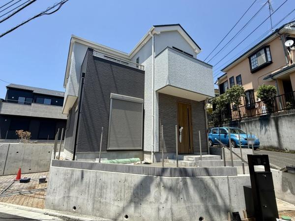 藤沢市長後新築戸建全2棟1号棟
