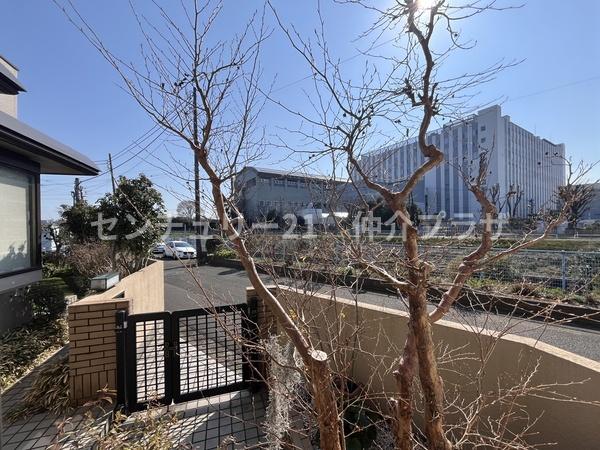 藤沢市西富２丁目の中古一戸建て