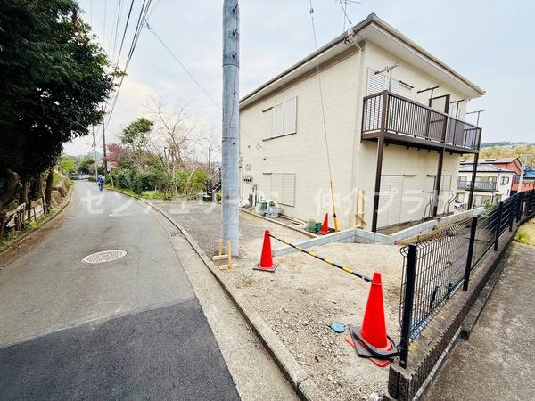 ダイヤモンドヒルズ岡津町
