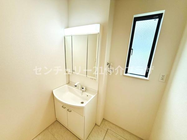 綾瀬市上土棚南5丁目新築戸建全2棟1号棟