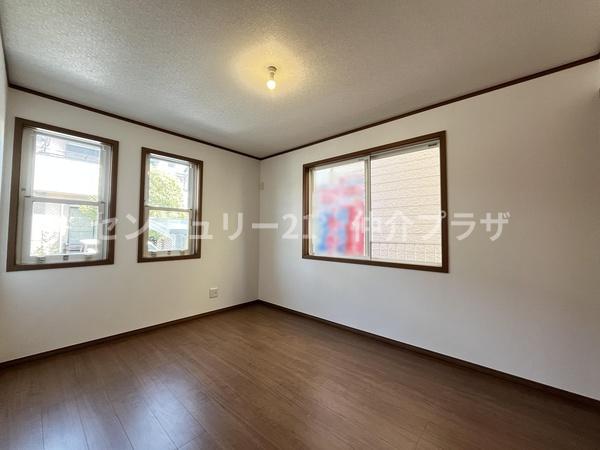 藤沢市西富２丁目の中古一戸建て