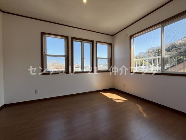 藤沢市西富２丁目の中古一戸建て