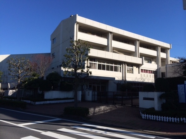 藤沢市羽鳥5丁目の中古一戸建て(藤沢市立羽鳥中学校)