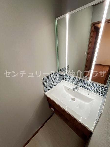 藤沢市西富１丁目の中古一戸建て