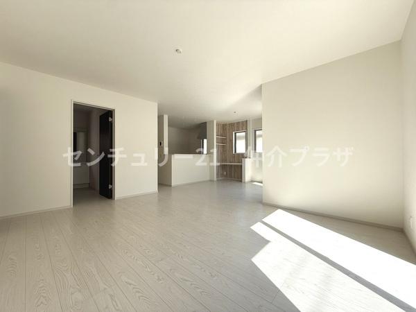 白旗2丁目新築戸建
