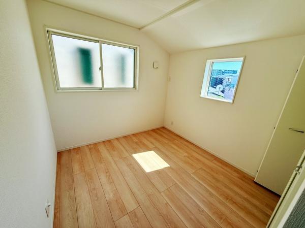 綾瀬市上土棚南1丁目新築全２棟1号棟