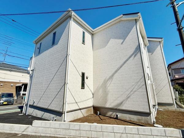 綾瀬市上土棚南1丁目新築全２棟1号棟