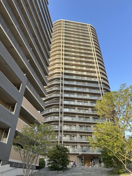 エスタテラ湘南台プラザタワー