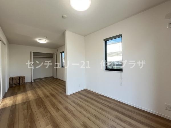 綾瀬市深谷上５丁目の中古一戸建て