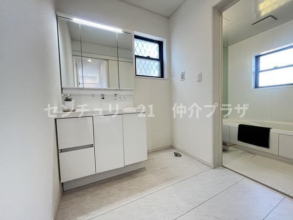 綾瀬市深谷上５丁目の中古一戸建て