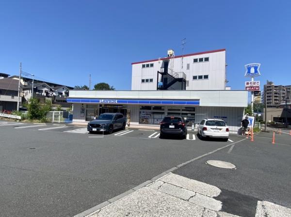 グレーシアパーク藤沢善行サザンフォート(ローソン藤沢善行店2)